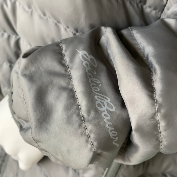 Eddie Bauer XXL knee length hooded puffer coat - Picture 7 of 11